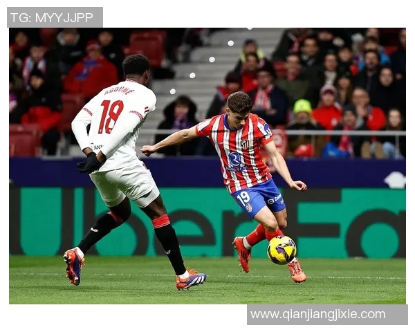 塞维利亚后卫对裁判判罚标准提出质疑认为马竞进球应判犯规