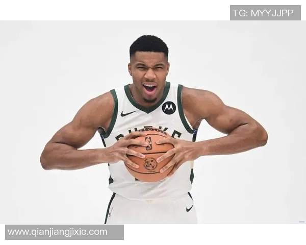 雄鹿客场对决猛龙字母哥确认出战引发期待